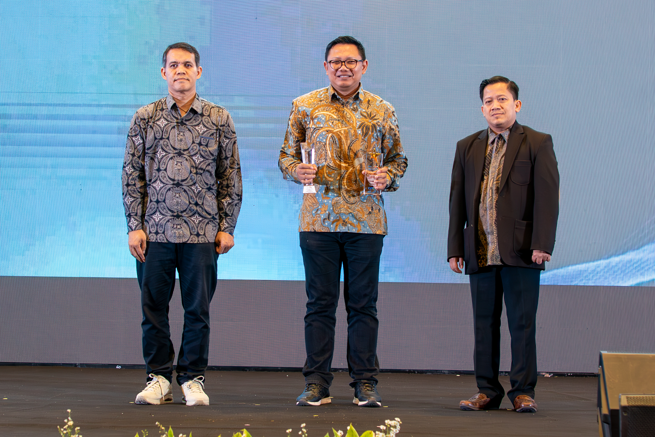 ISDA Awards Gold Produksi dan Distribusi Air Bersih dan Minum